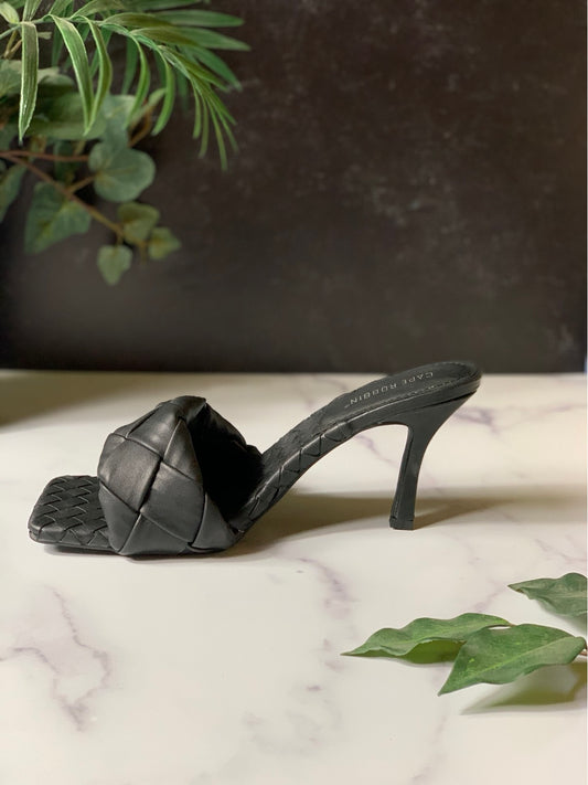 Wave It Mule-black