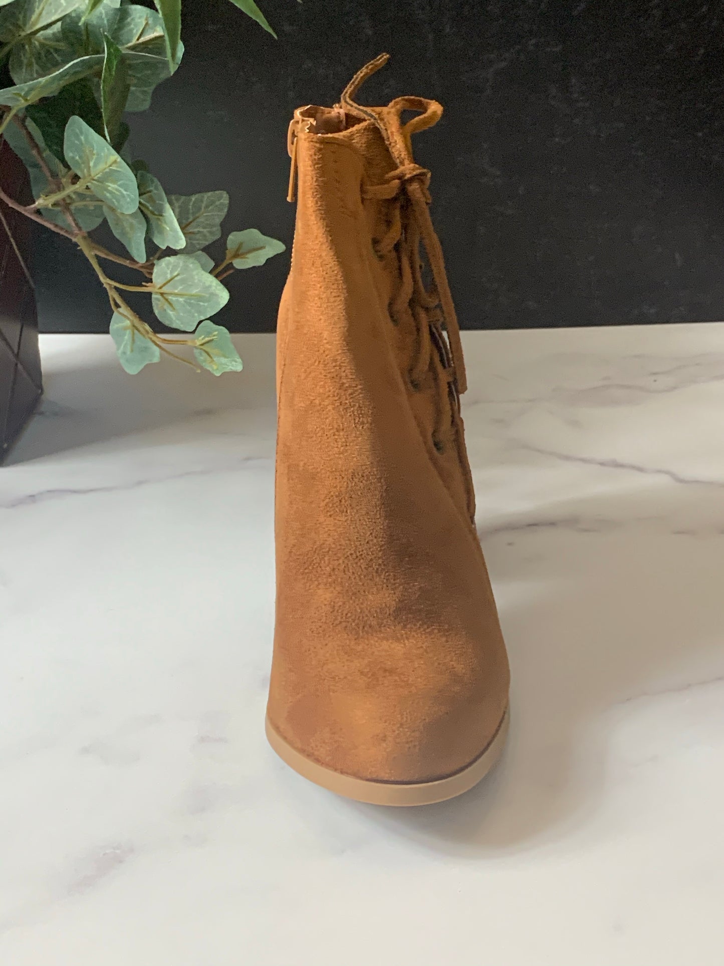 Women's Lace Up Block Heel Ankle Boot