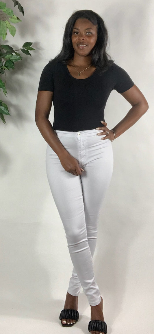 Scoop Neck Short Sleeve Bodysuit